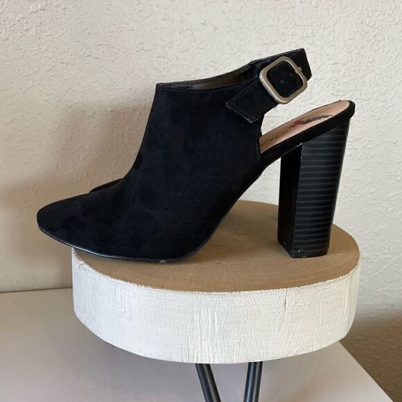 Penny Loves Kenneth Black Suede Chunky Heels Size 7.5M EUC - Picture 2 of 6